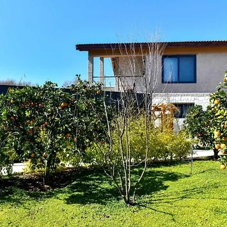 Gorgeous With Private Pool And Jacuzzi In Βίλα *