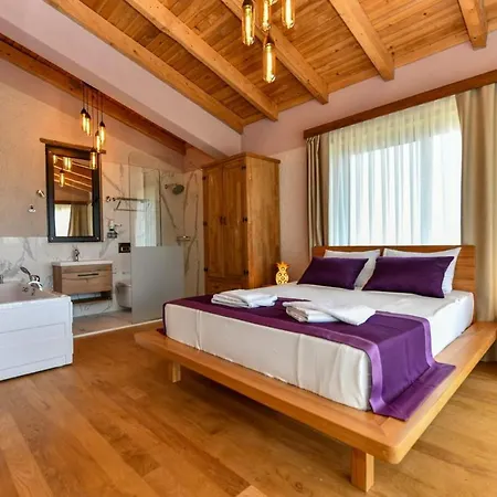 Gorgeous With Private Pool And Jacuzzi In Φετιγιέ